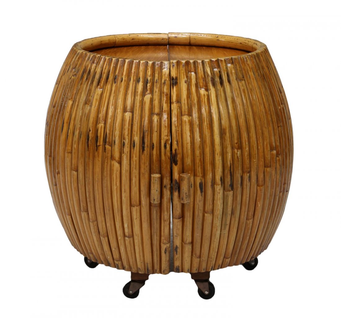 PUMPKIN OR MELON SHAPE RATTAN BAR (1 of 2)