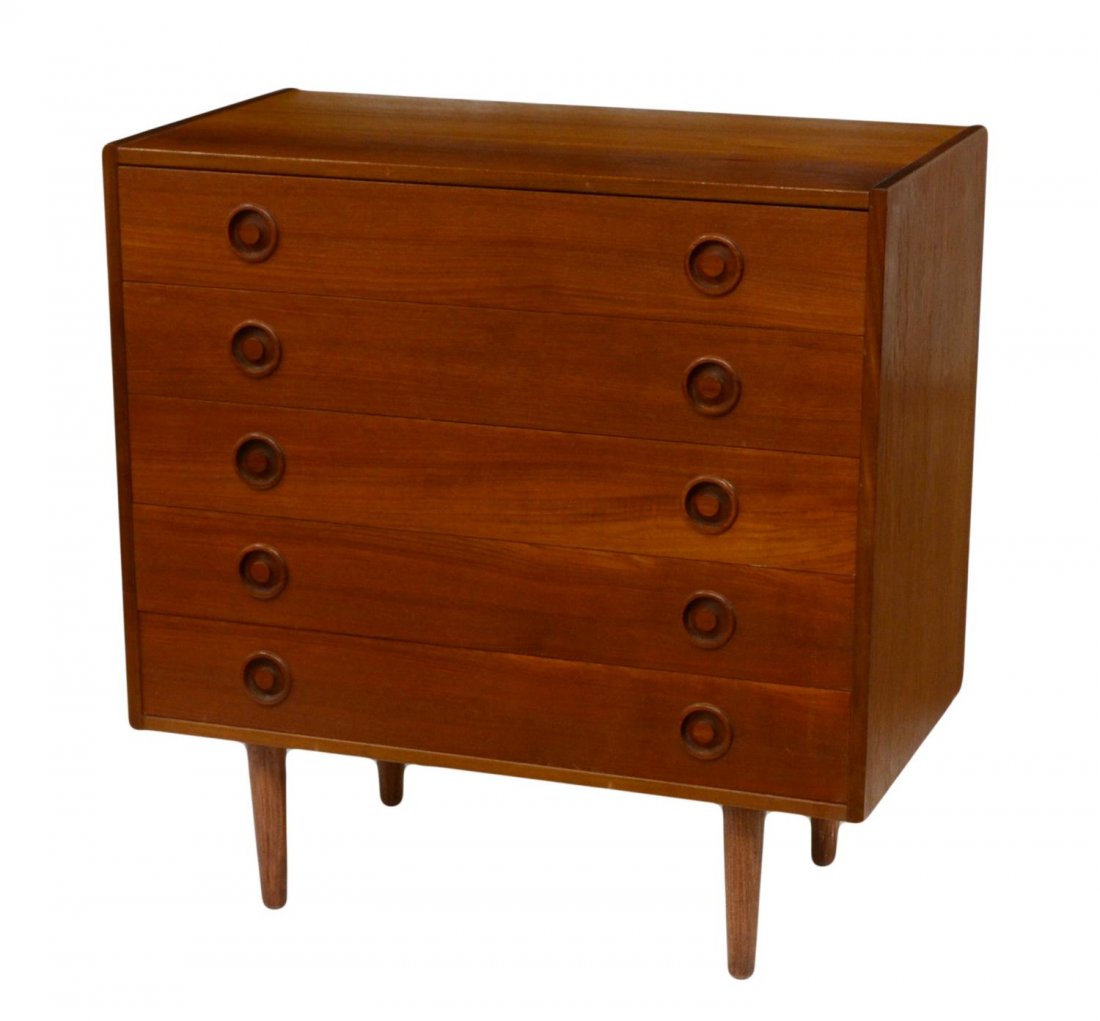 DANISH MID-CENTURY MODERN FIVE DRAWER CHEST (1 of 2)