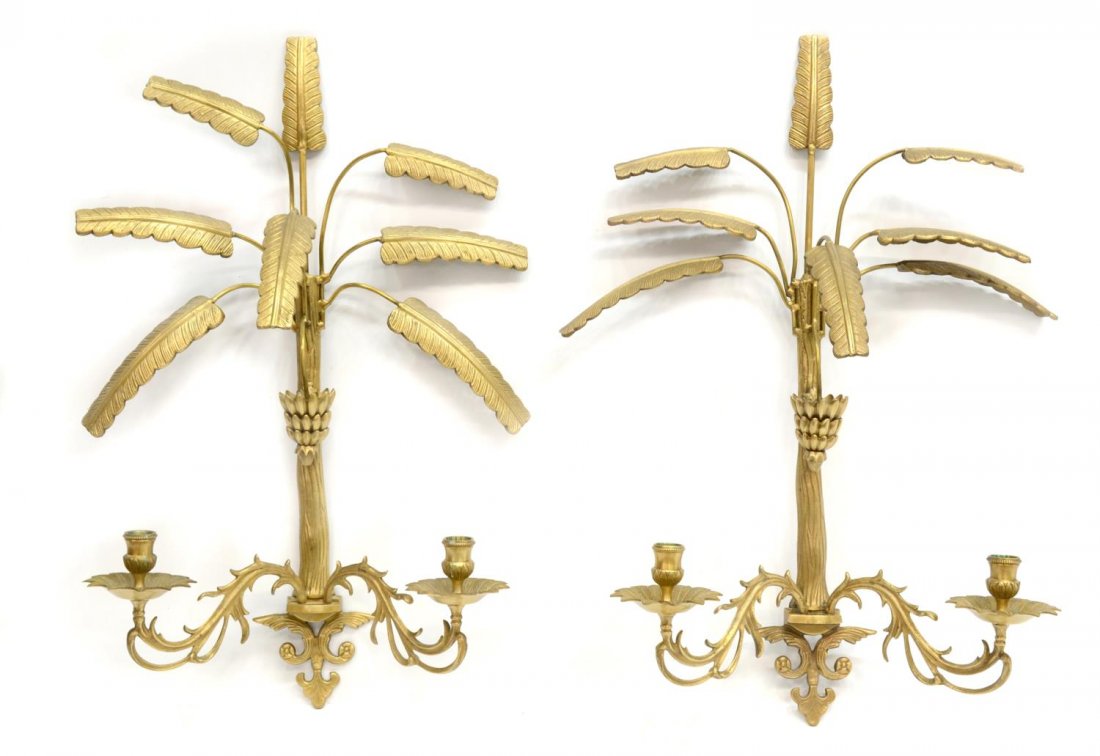(PAIR) FOLIATE DECORATED BRASS CANDLE SCONCES (1 of 2)
