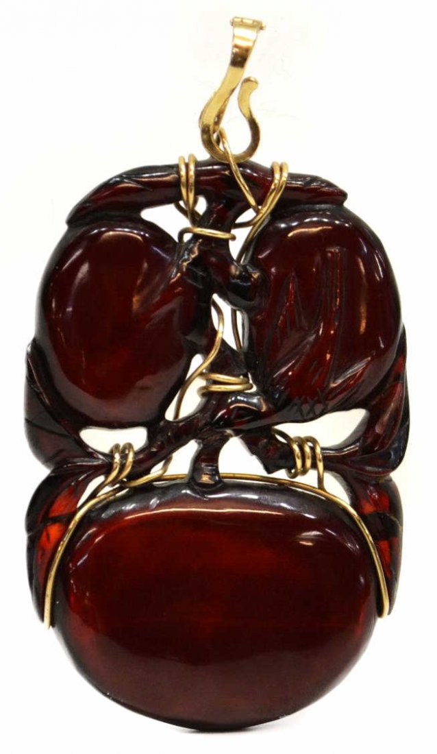 VINTAGE CARVED ASIAN PENDANT & GOLD WIRE WRAP (1 of 4)