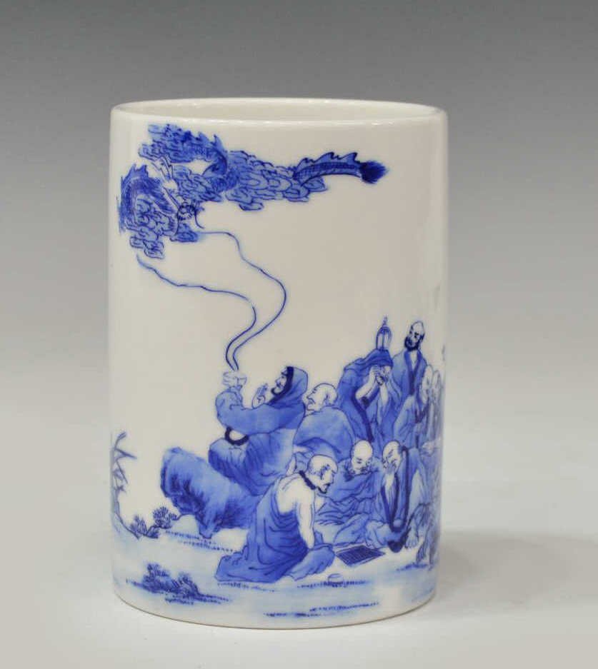 CHINESE UNDERGLAZE BLUE PORCELAIN BRUSH POT (1 of 6)