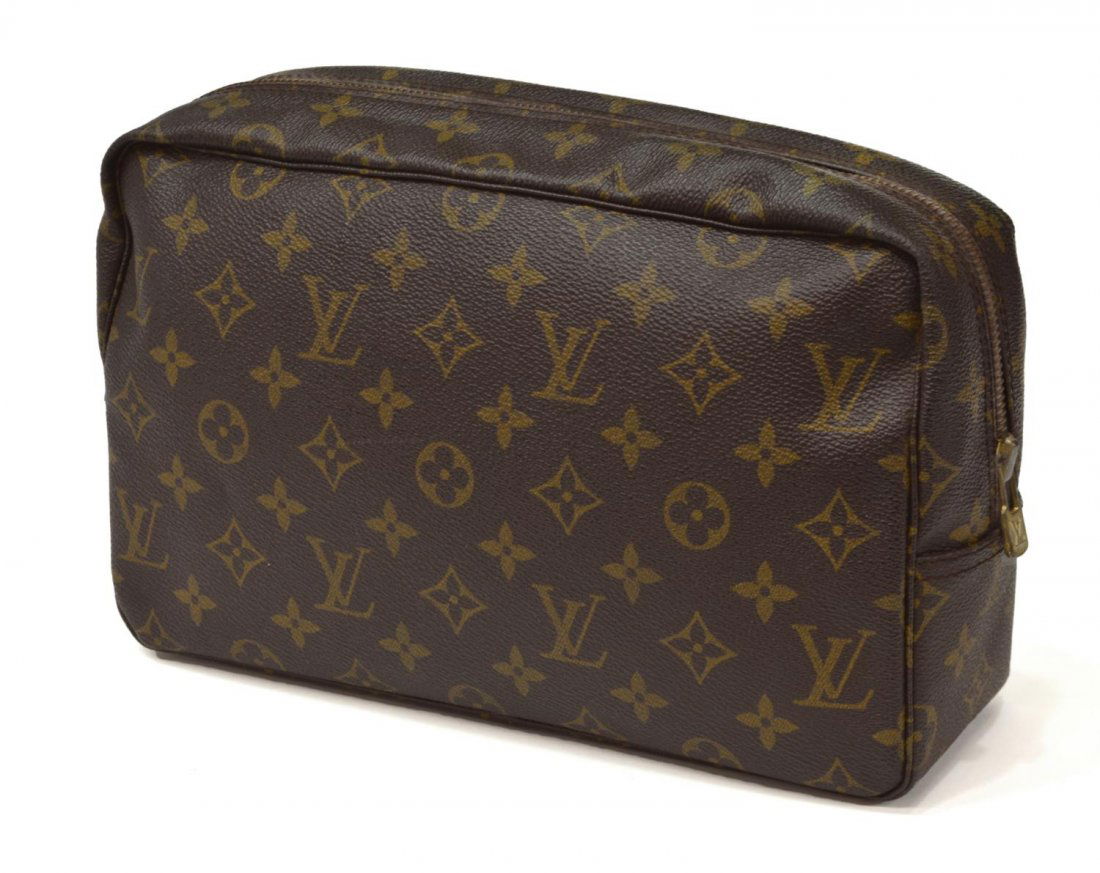 LOUIS VUITTON MONOGRAM CANVAS TOILETRY BAG (1 of 5)