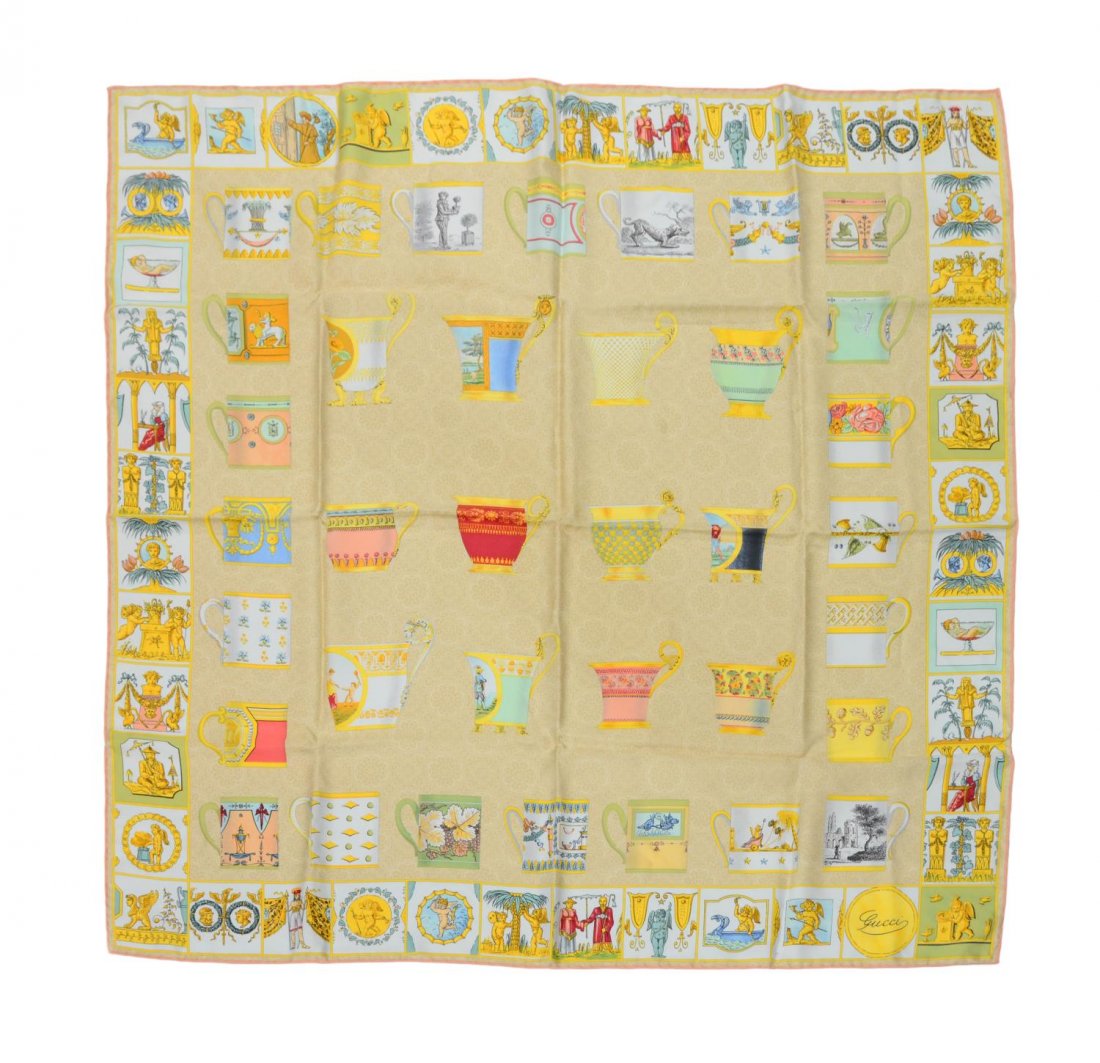 GUCCI SILK MULTI-COLOR TEACUP SCARF (1 of 4)