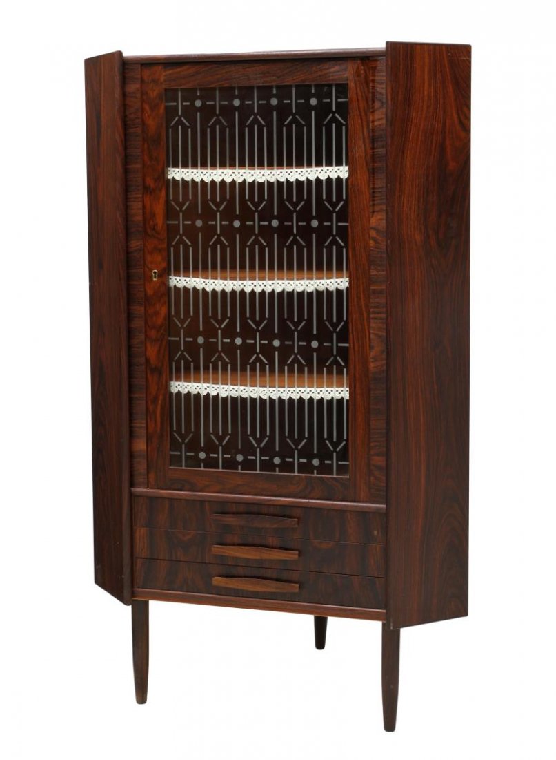 DANISH MID-CENTURY MODERN CORNER CABINET (1 of 4)