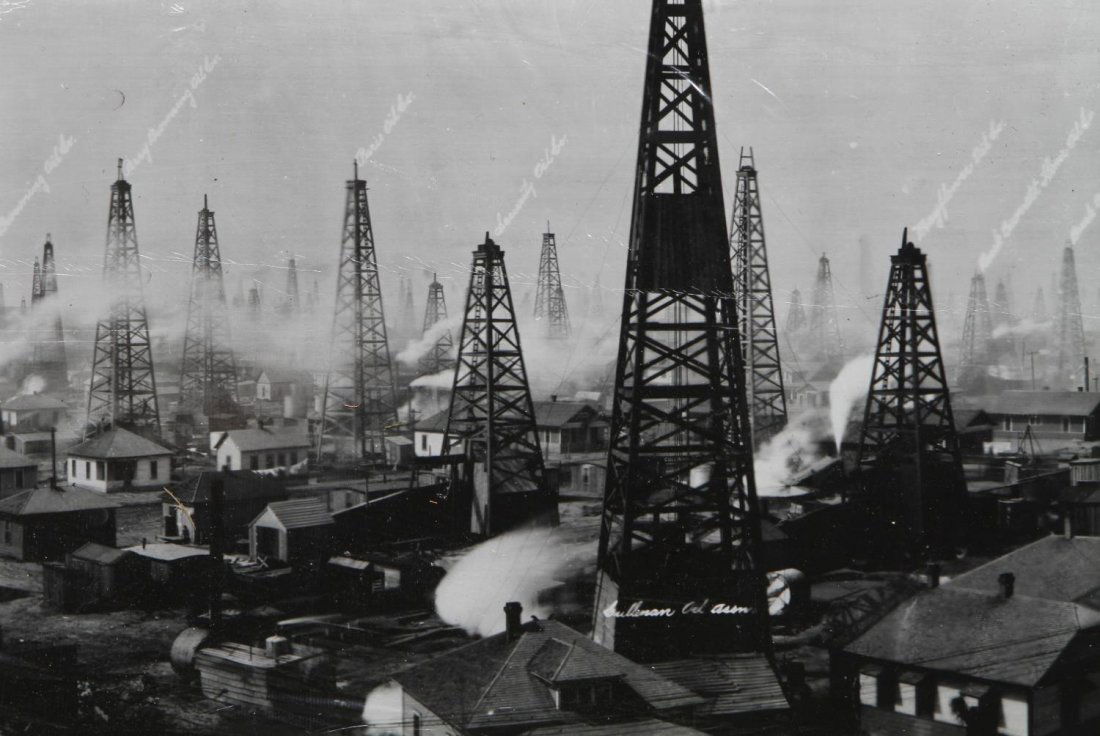 E.O. GOLDBECK (1892-1986), TEXAS OIL FIELD PHOTO (1 of 8)