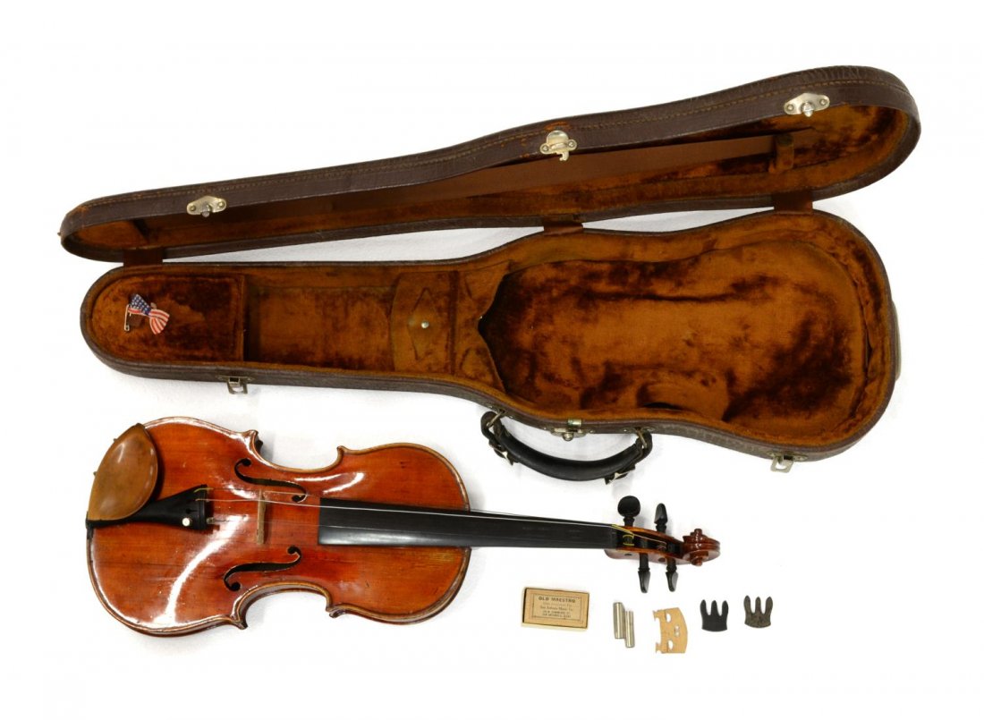 GERMAN VIOLIN & CASE, MONTAGNANA TAG (1 of 6)