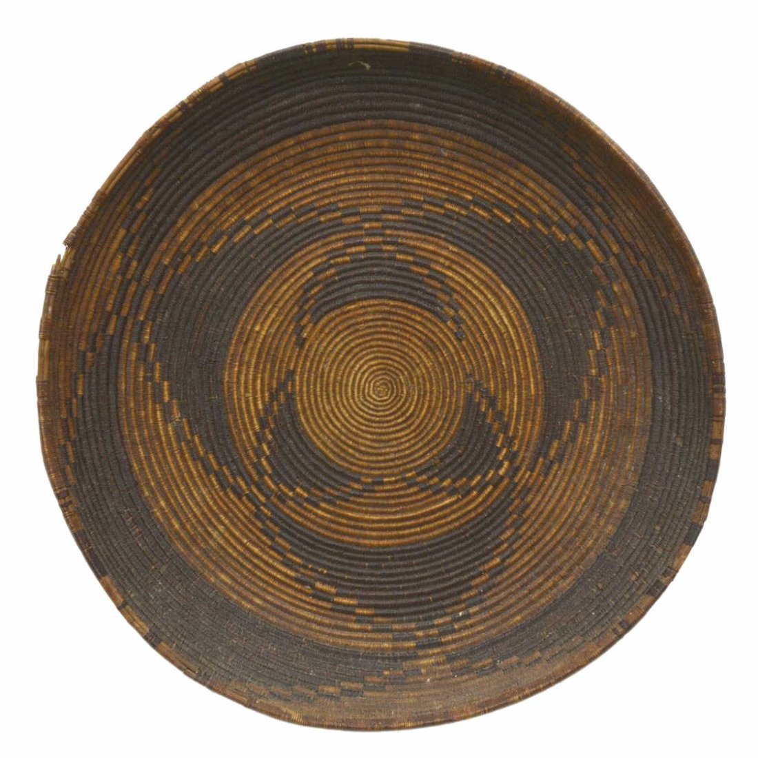 NATIVE AMERICAN WOVEN COIL BASKET (1 of 4)