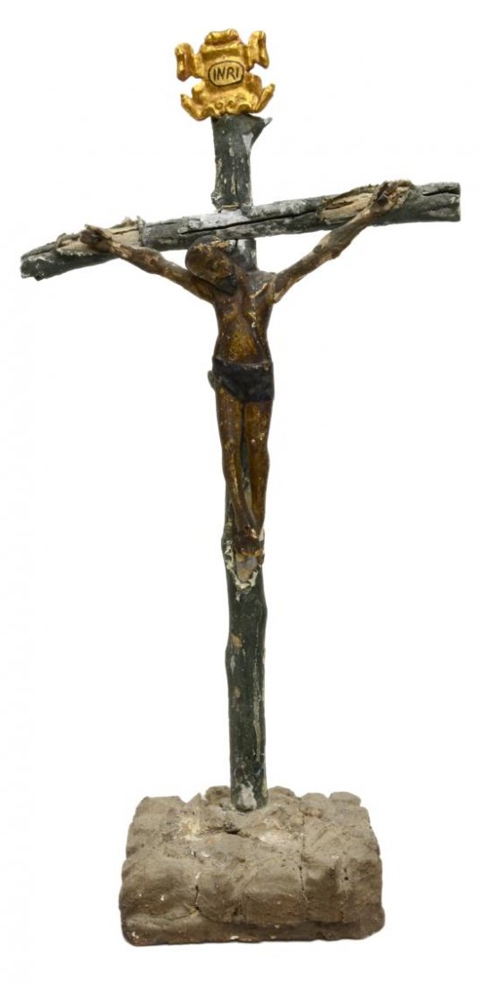 LARGE COLONIAL FIGURE, THE CRUCIFIED CHRIST (1 of 8)