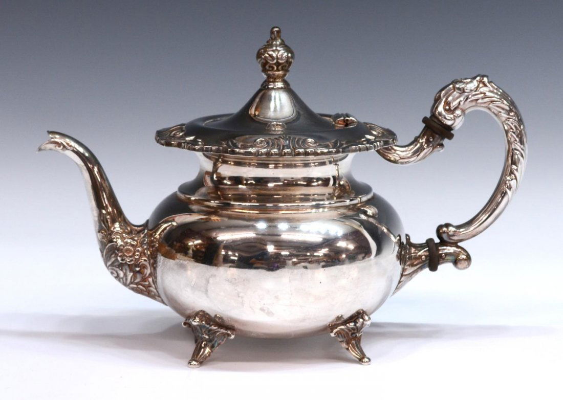 JAPANESE .950 SILVER FLORAL FOLIATE TEAPOT (1 of 6)