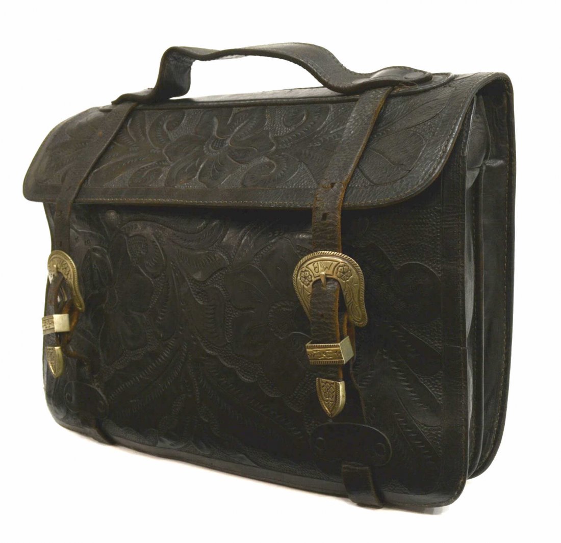 VINTAGE MEXICO TOOLED LEATHER BRIEFCASE (1 of 7)