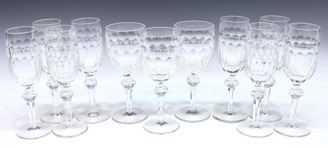 (11) WATERFORD CUT CRYSTAL CURRAGHMORE STEMWARE (1 of 4)