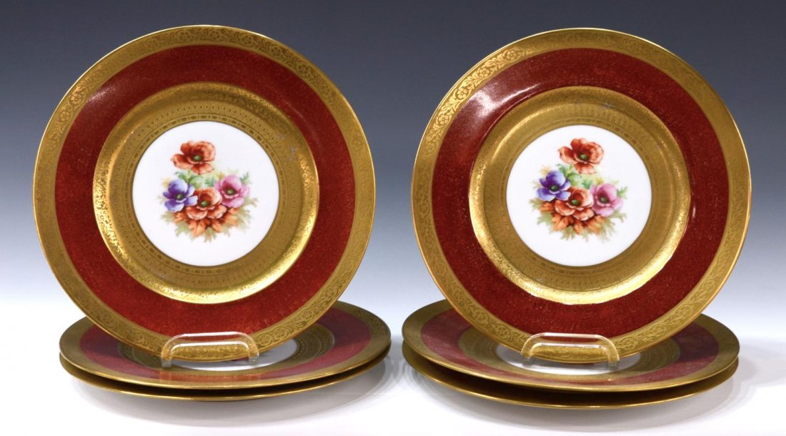 (6) HUTSCHENREUTHER BAVARIAN GILDED SERVICE PLATES: (lot of 6) Royal Bavarian Hutschenreuther Selb porcelain service plates, each having a heavily gilded border of varied patterns to bands, red border with floral bouquet to center white well, marked on