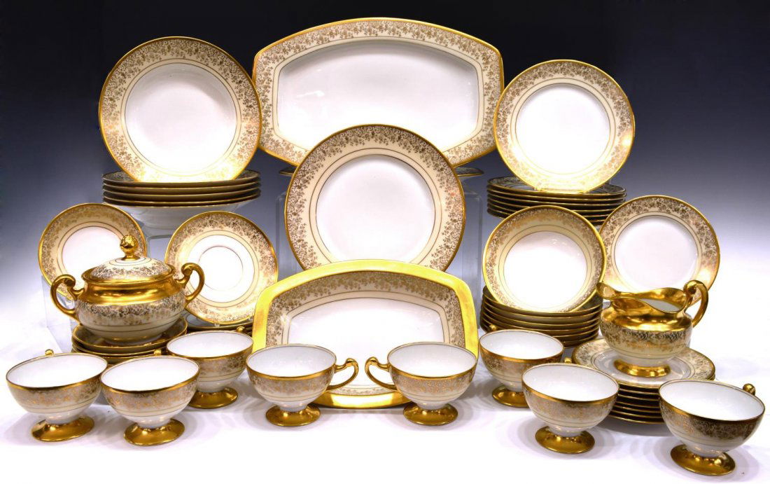 (66) HUTSCHENREUTHER OSBORNE GILDED DINNER SET (1 of 8)