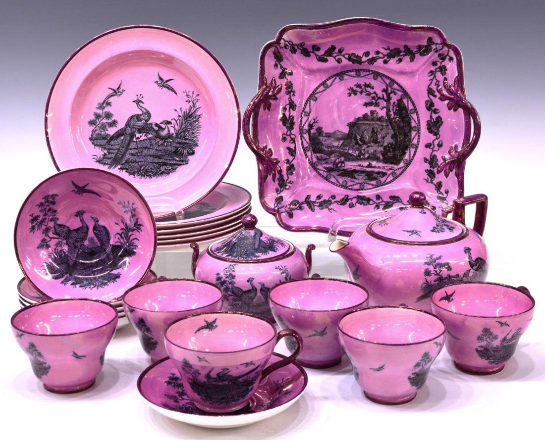 (15) WEDGWOOD ETRURIA PINK LUSTERWARE DESERT SET (1 of 7)