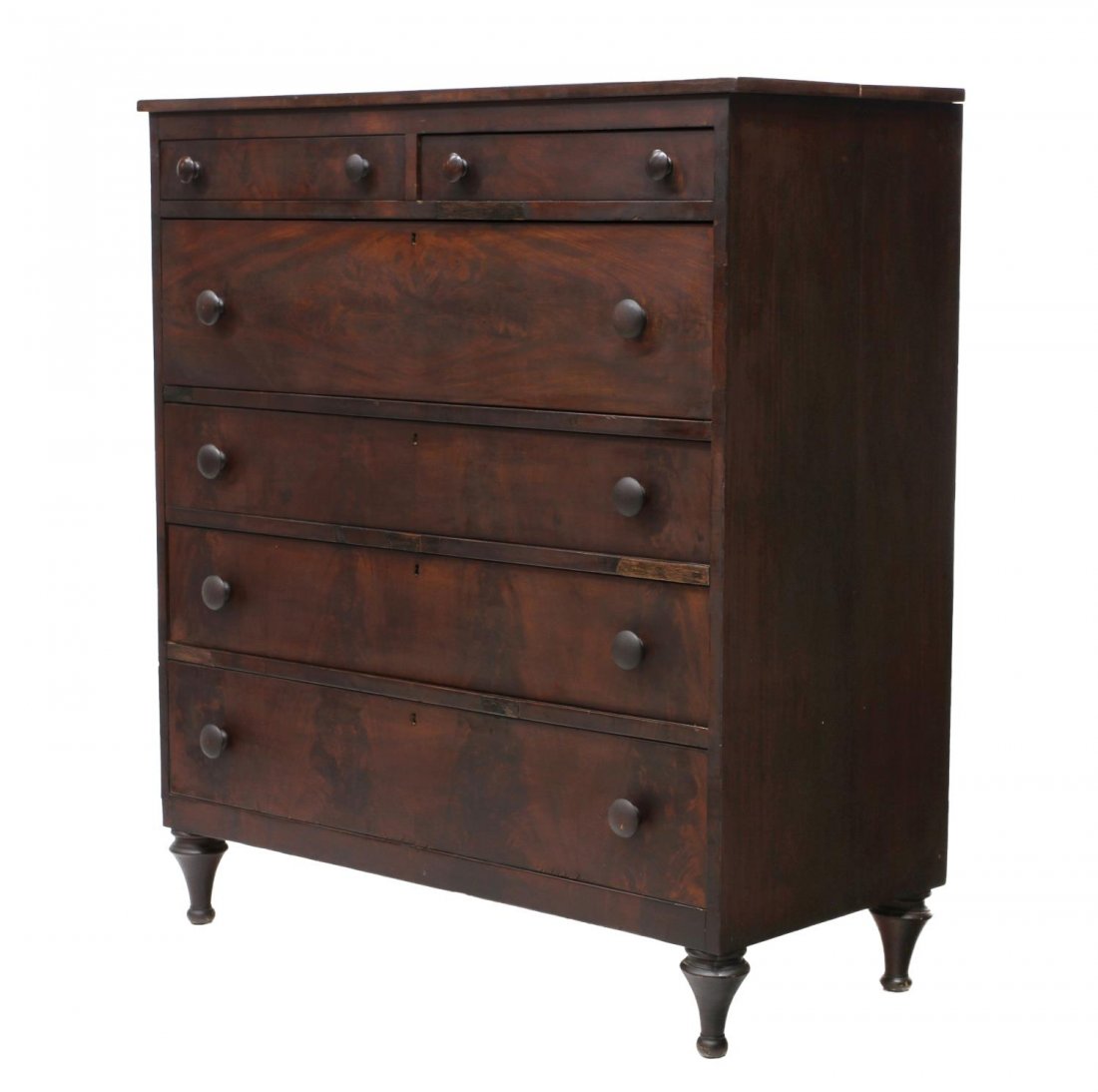 AMERICAN MAHOGANY CHEST OF DRAWERS (1 of 5)