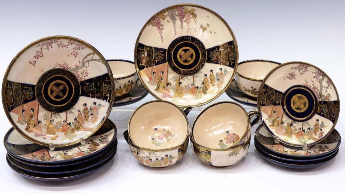(14) JAPANESE PORCELAIN TEA SERVICE, C. 1900 (1 of 4)