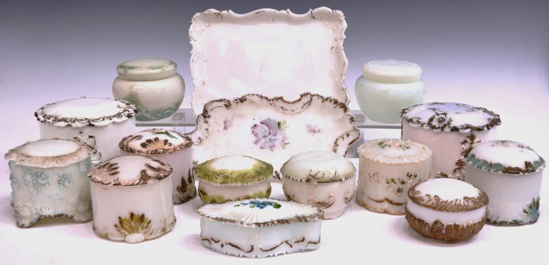 (15)VICTORIAN & VINTAGE MOLDED DRESSER JARS & TRAY (1 of 5)