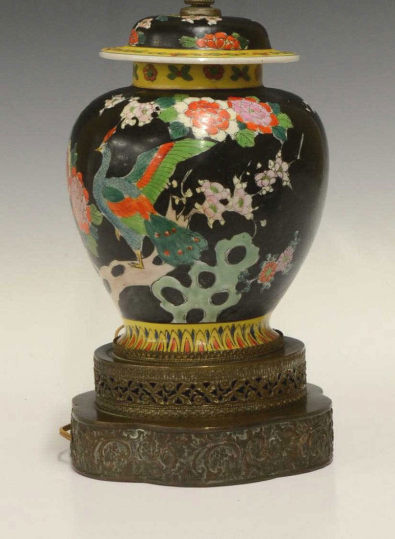 CHINESE PORCELAIN FAMILLE NOIRE GINGER JAR LAMP (1 of 2)