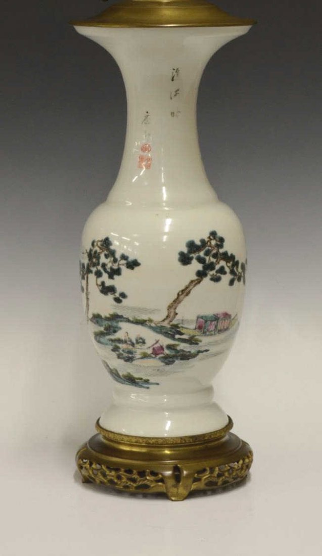 CHINESE PORCELAIN BALUSTER VASE TABLE LAMP (1 of 3)