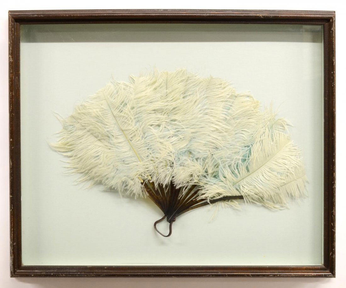 SHADOWBOX FRAMED OSTRICH FEATHER HAND FAN (1 of 3)