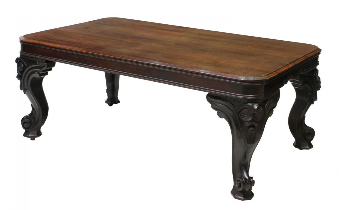 AMERICAN OAK DINING TABLE (1 of 4)