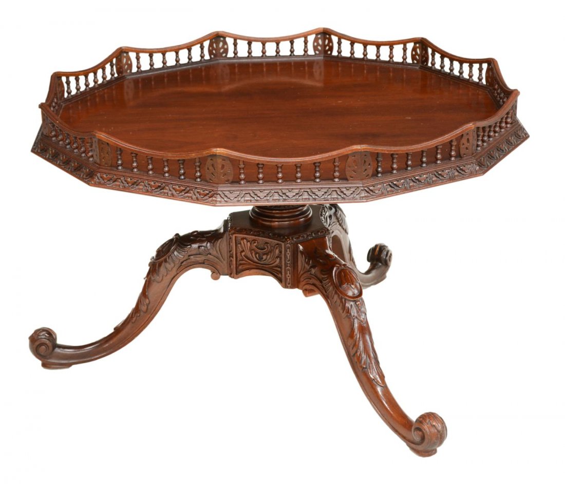 AMERICAN MAHOGANY 1940'S COFFEE TABLE (1 of 2)