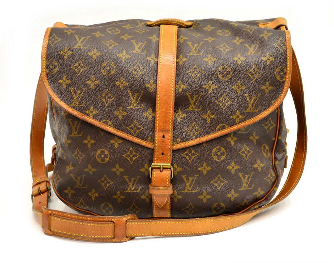 LOUIS VUITTON SAUMUR CROSSBODY MESSENGER BAG (1 of 9)