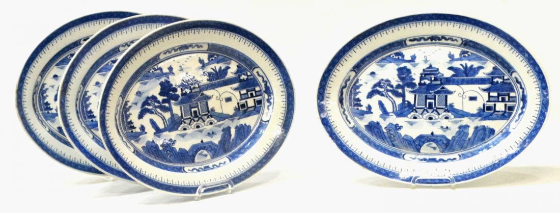 (4)CHINESE BLUE & WHITE PORCELAIN SERVICE PLATTERS (1 of 3)