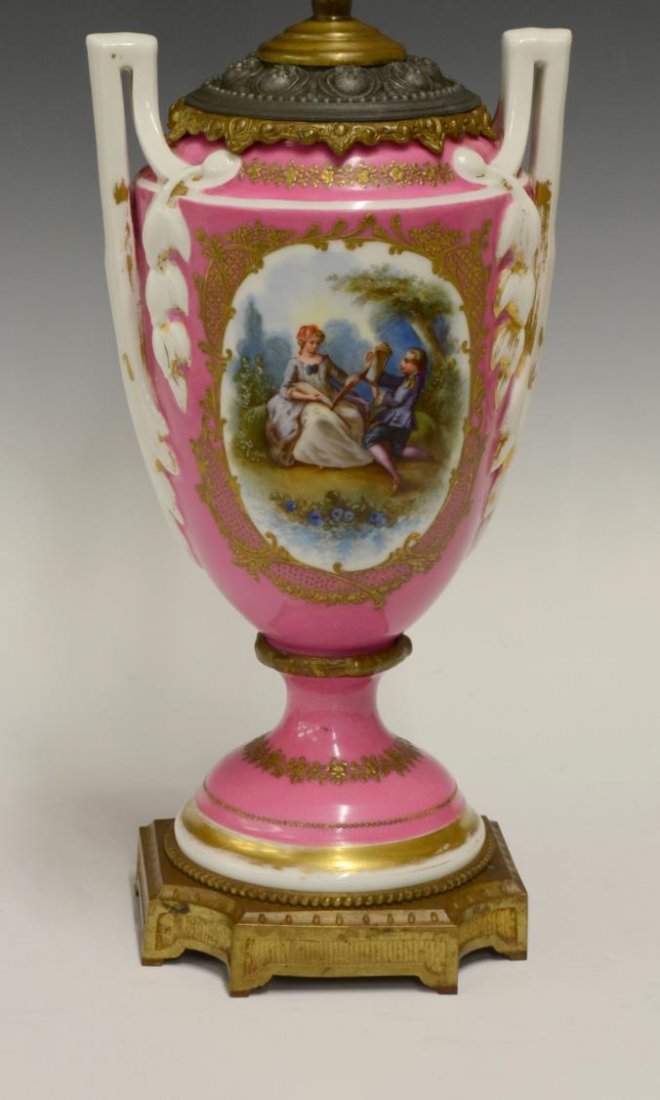 CONTINENTAL FLORAL & FIGURAL PORCELAIN VASE LAMP (1 of 3)