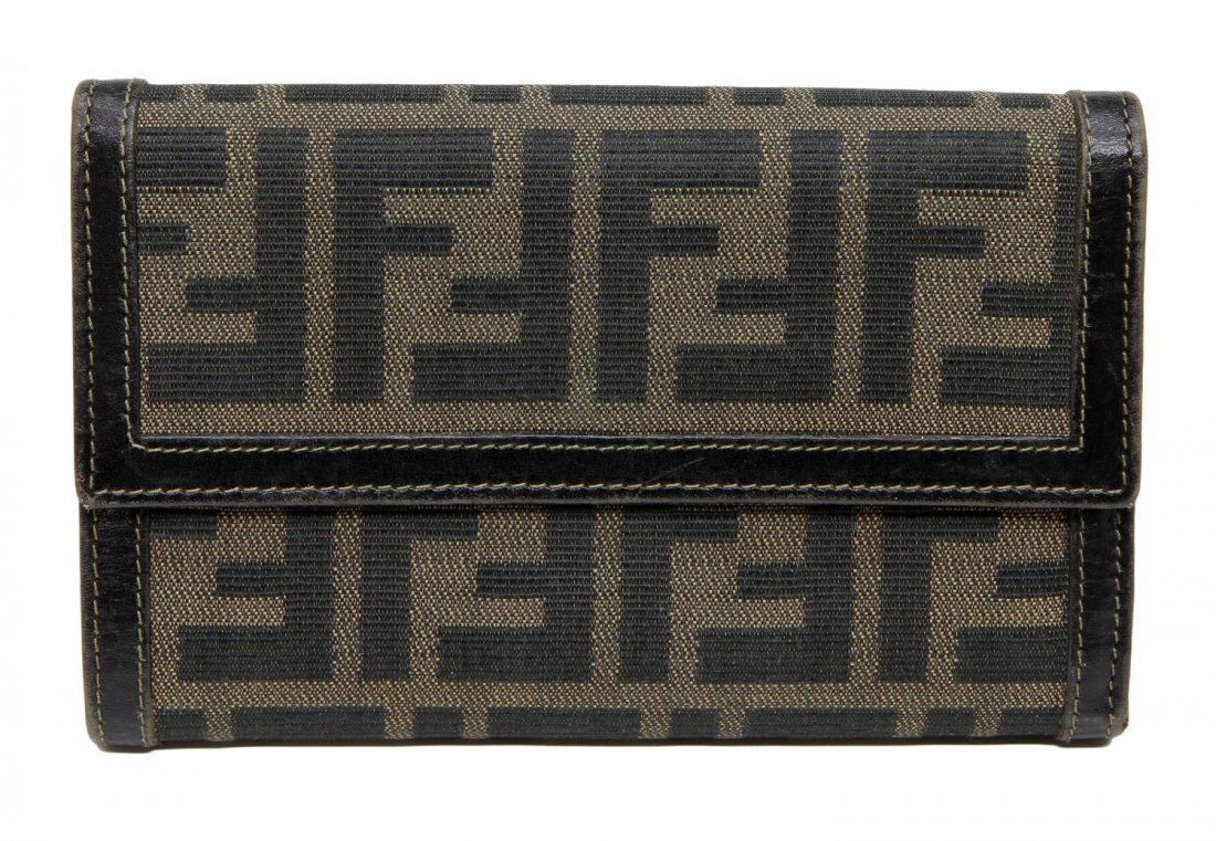 FENDI MONOGRAMMED CANVAS BROWN & BLACK WALLET (1 of 6)