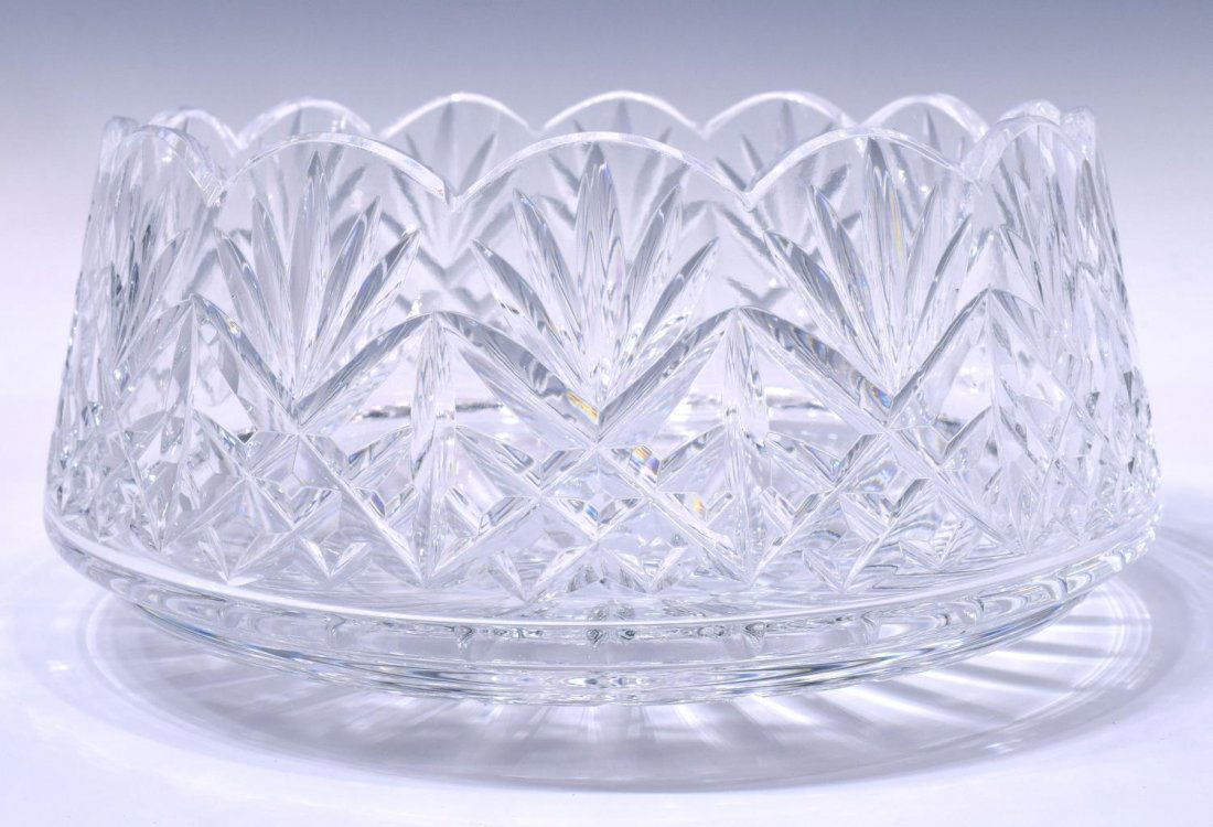 WATERFORD CUT CRYSTAL SERVING BOWL (1 of 3)