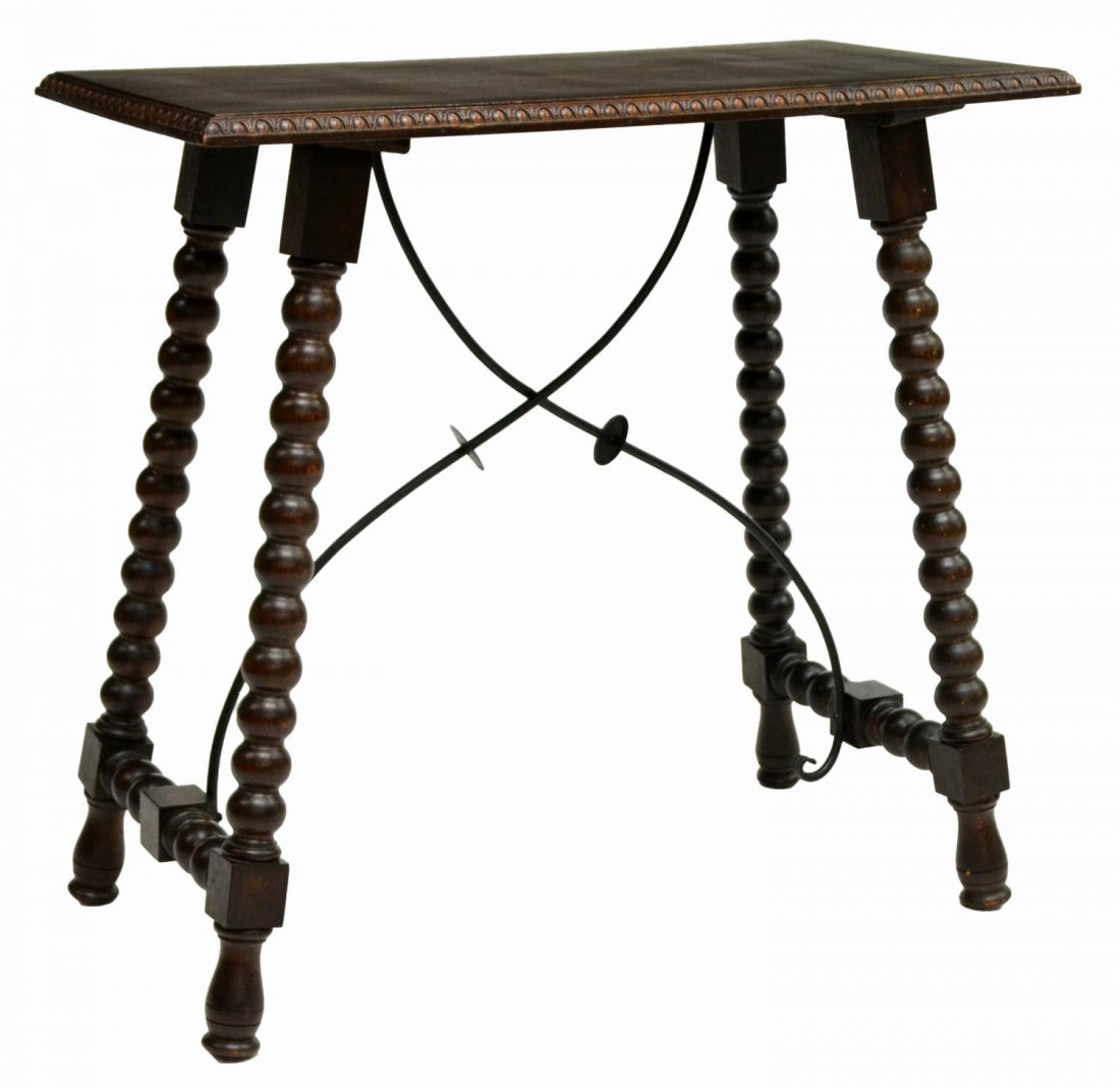 SPANISH BAROQUE STYLE SPOOL LEG SIDE TABLE (1 of 2)