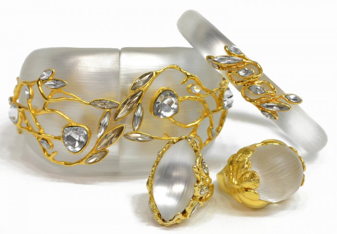 ALEXIS BITTAR CRYSTAL & WHITE LUCITE JEWELRY (1 of 4)