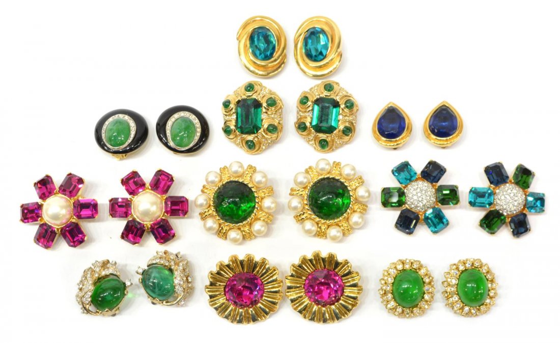 GROUP OF CINER SIGNED CLIP ON EARRINGS (1 of 6)