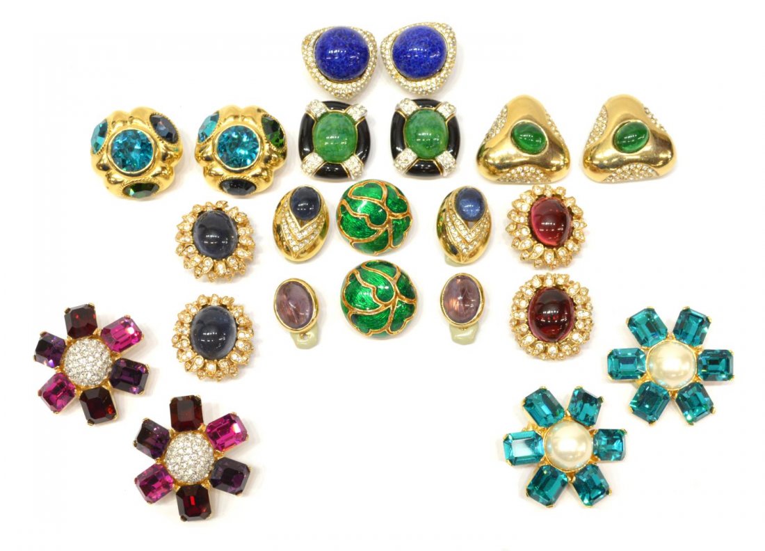 GROUP OF CINER SIGNED CLIP ON EARRINGS (1 of 8)