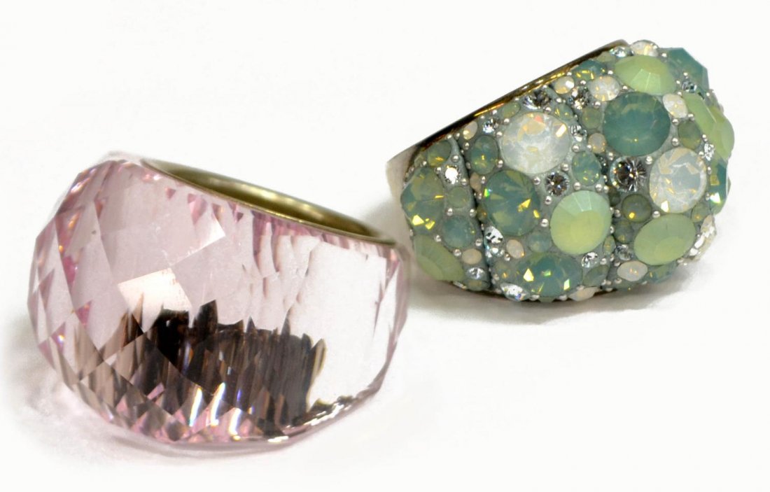 DANIEL SWAROVSKI CRYSTAL RINGS IN BOXES (1 of 4)