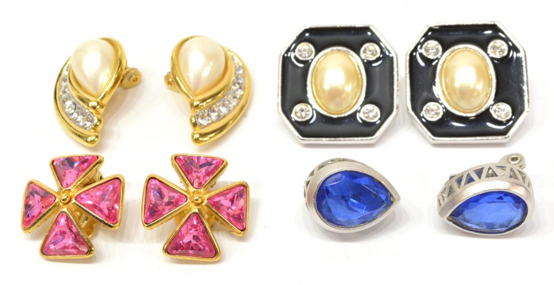 GROUP YVES SAINT LAURENT COSTUME EAR CLIPS (1 of 6)