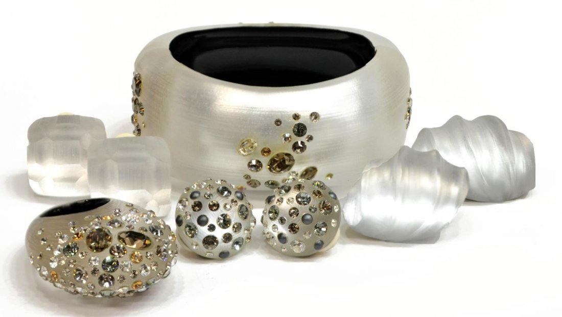 ALEXIS BITTAR LUCITE & CRYSTAL JEWELRY GROUP (1 of 4)