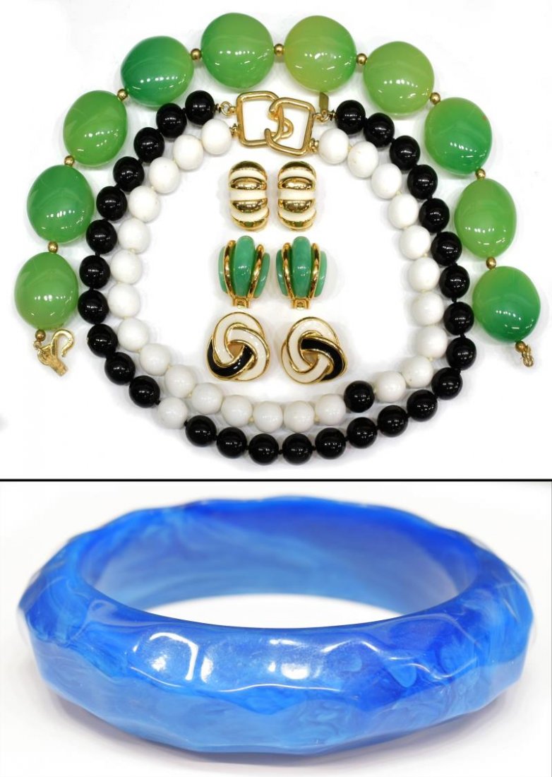 GROUP OF KENNETH JAY LANE SIGNED JEWELRY (1 of 5)