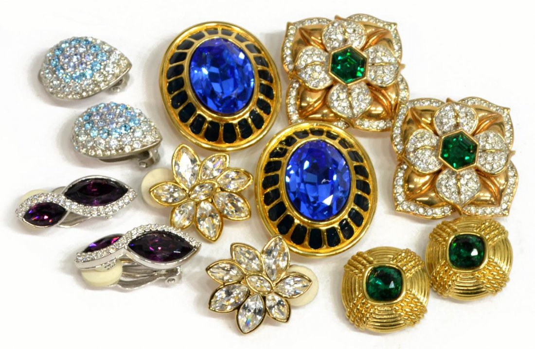 GROUP OF SWAROVSKI CRYSTAL CLIP ON EARRINGS (1 of 4)