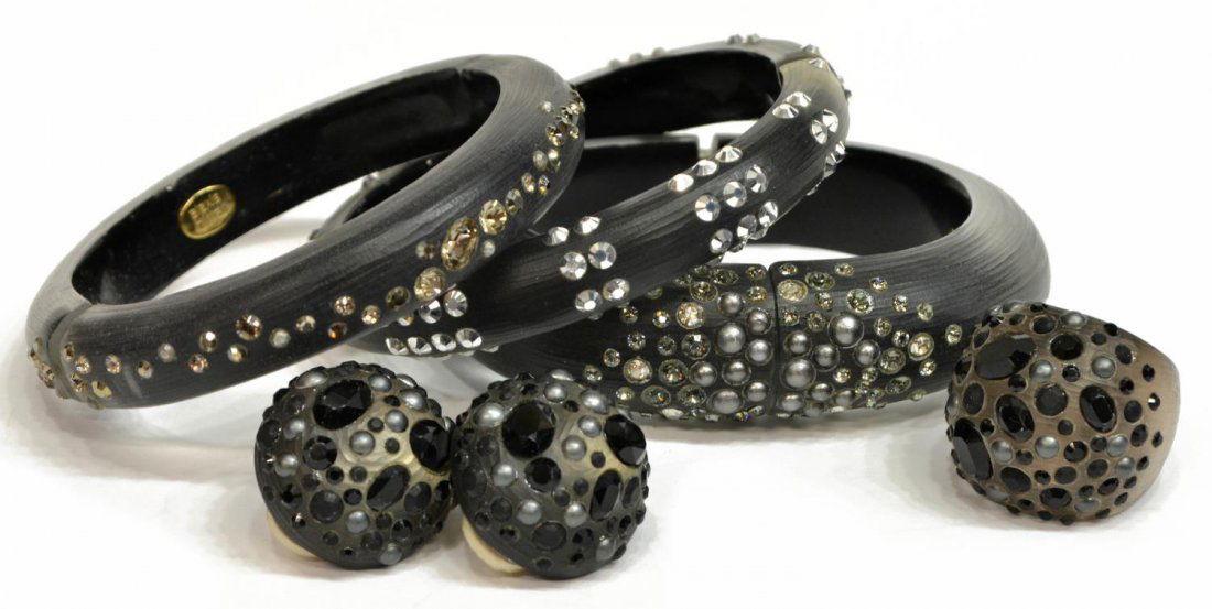 ALEXIS BITTAR GREY LUCITE & CRYSTAL JEWELRY (1 of 4)