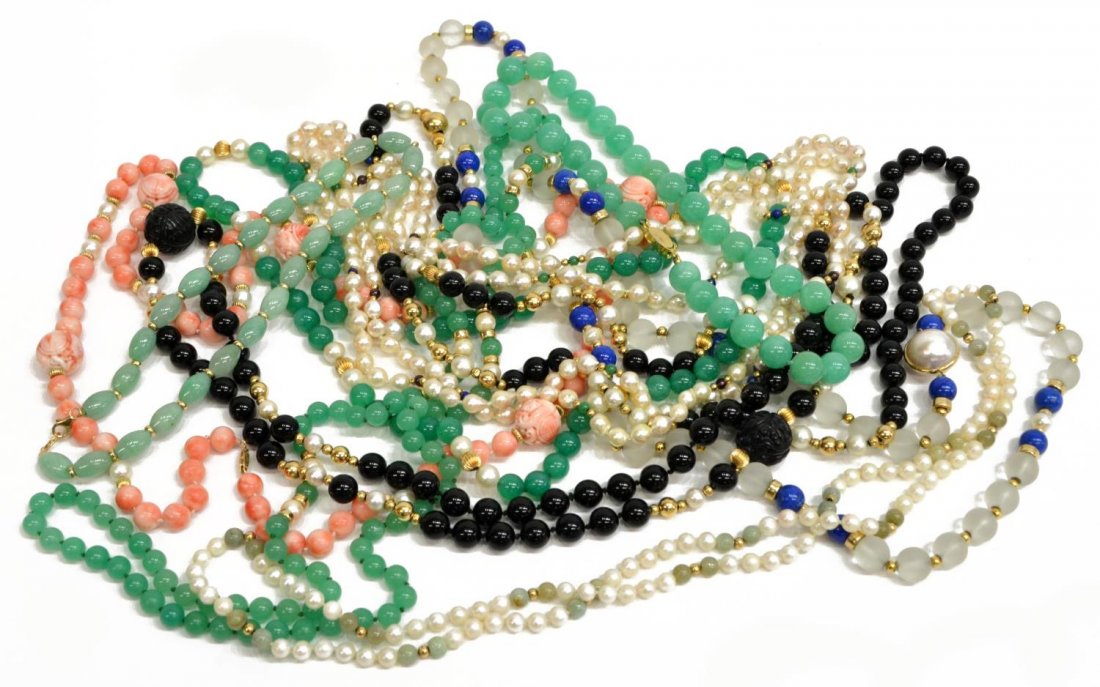 GROUP OF PEARL, GOLD AND STONE NECKLACES (1 of 4)