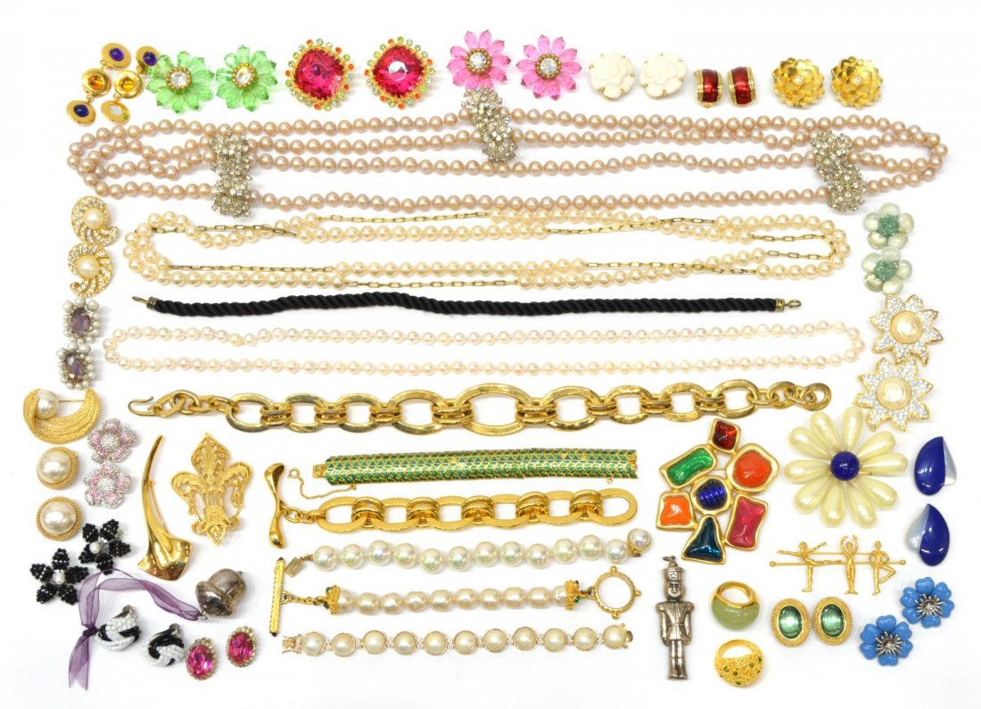 HUGE COLLECTION OF COSTUME JEWELRY, CRYSTAL (1 of 6)
