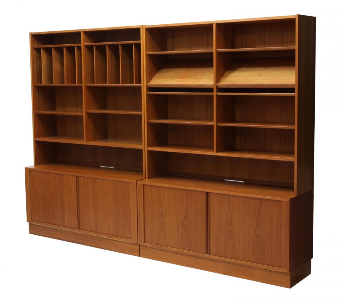 (2) DANISH MODERN TEAK BOOK CASES, POUL HUNDEVAD (1 of 6)
