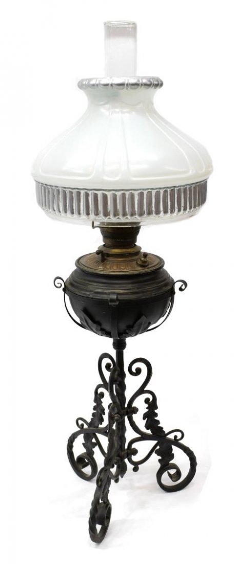 VICTORIAN SCROLL & FOLIATE IRON BANQUET LAMP (1 of 2)