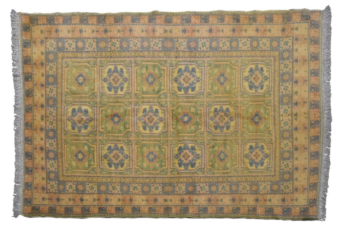 HAND TIED WOOL MOROCCAN RUG 8'2" X 5'8": Hand tied wool Morroccan rug, 8'2"l, 5'8"w Start Price: $200.00