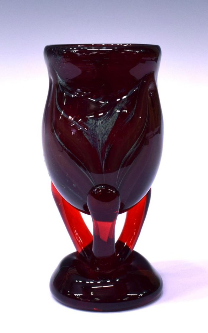 BRIAN LONSWAY RED FEATHER STUDIO ART GLASS VAS: American studio art glass vase, Brian Lonsway (1940â€“2001), dated 7-10-1974, the red bowl with feathered design, on a stylized base, 5"h, .75lb total Start Price: $50.00