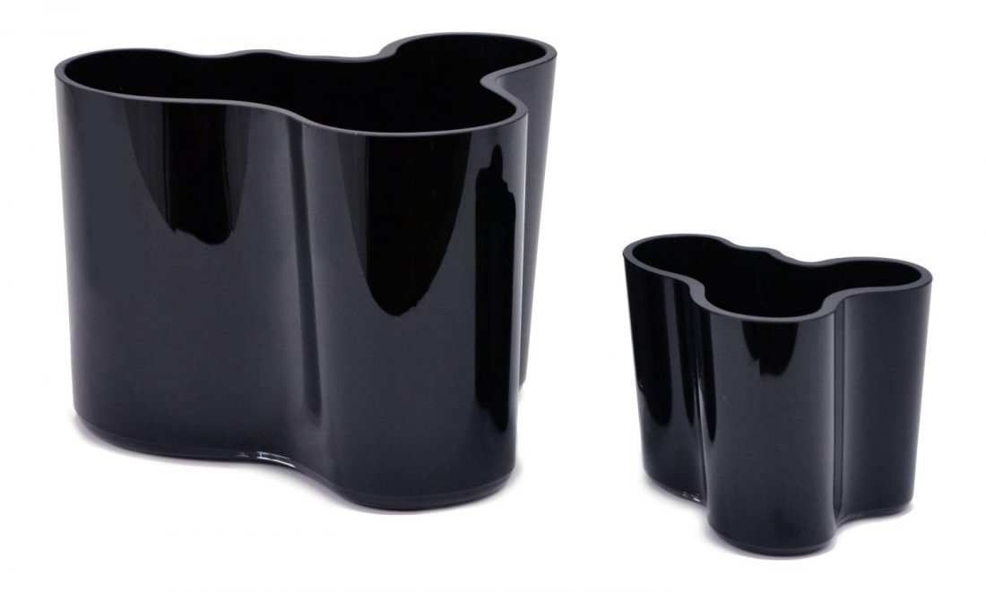 (2) ALVAR AALTO LITTALA SAVOY ART GLASS VASES: (lot of 2) Scandinavian Alvar Aalto (Finish 1898-1976) for Littala art glass "Savoy" vases, both free form and executed in blue, black amethyst glass, (1) approx 6.5"h, 8"w, 6.5"d, (1) approx 3.75"h, 