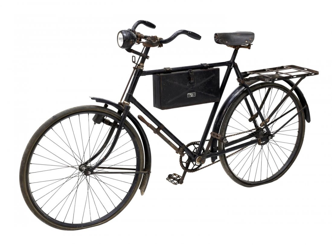 SCARCE GERMAN WWII MILITARY CAVALRY BICYCLE: German WWII military bicycle, the storage case marked Fahrrader and stamped with Nazi Reichsadler eagle with swastika, front hand brake, generator, Melas light, black finish, SN 313348, the rear fende