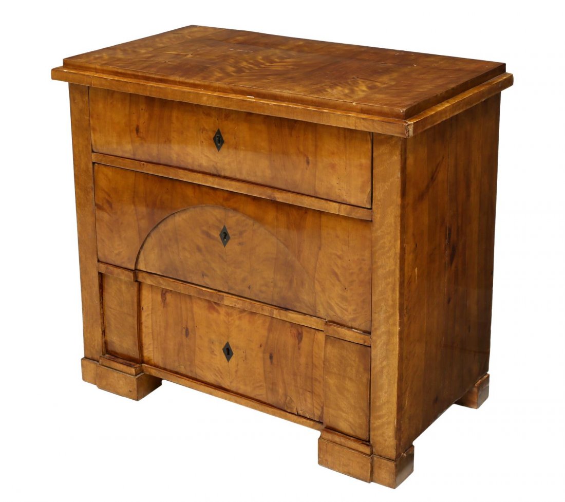 BIEDERMEIER BLONDE WOOD CHEST OF DRAWERS (1 of 2)